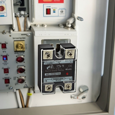 Musktool-MS-DD60100 100amps DC to DC Type SSR Relay Sealed Miniature Size for DC Switching Control in Solar PV Systems